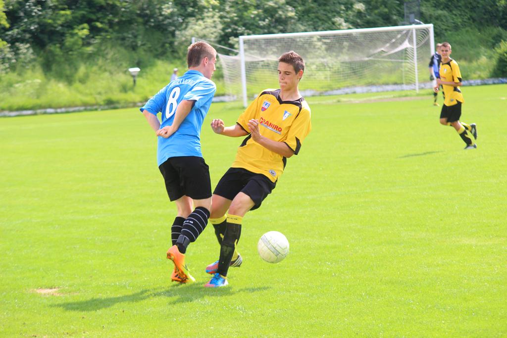 LDJ. Konfeks Legnica - AKS Strzegom 6:4 (2:1)