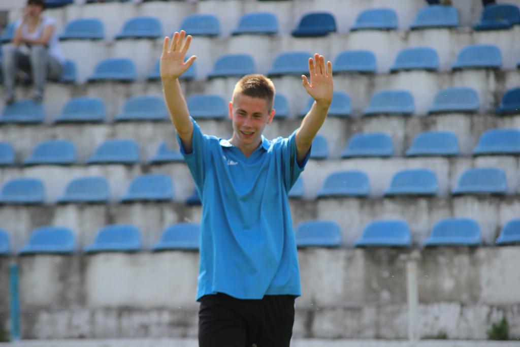 LDJ. Konfeks Legnica - AKS Strzegom 6:4 (2:1)