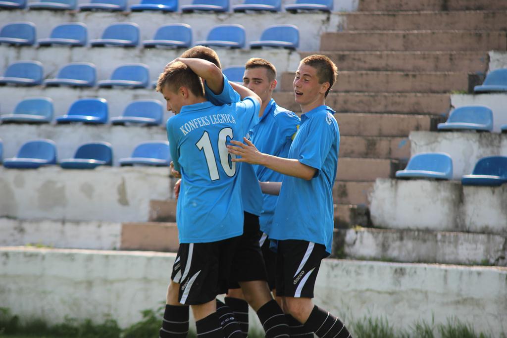 LDJ. Konfeks Legnica - AKS Strzegom 6:4 (2:1)