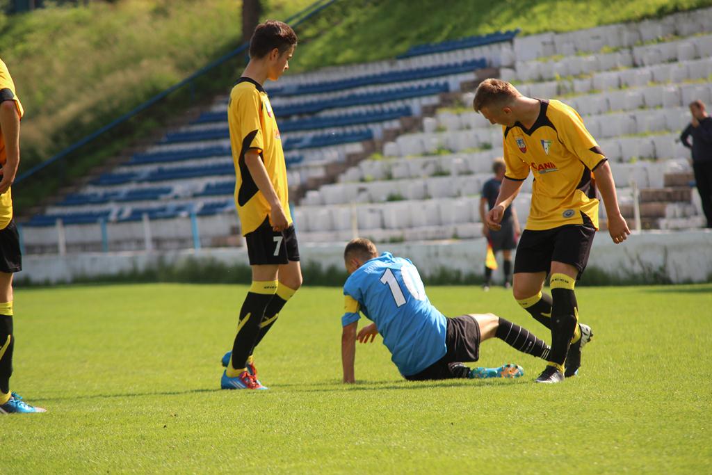 LDJ. Konfeks Legnica - AKS Strzegom 6:4 (2:1)