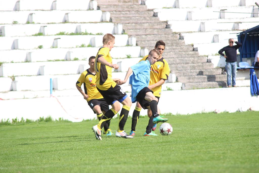 LDJ. Konfeks Legnica - AKS Strzegom 6:4 (2:1)