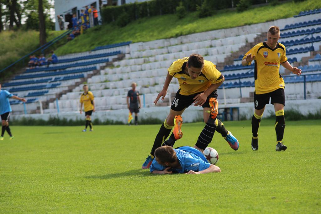 LDJ. Konfeks Legnica - AKS Strzegom 6:4 (2:1)