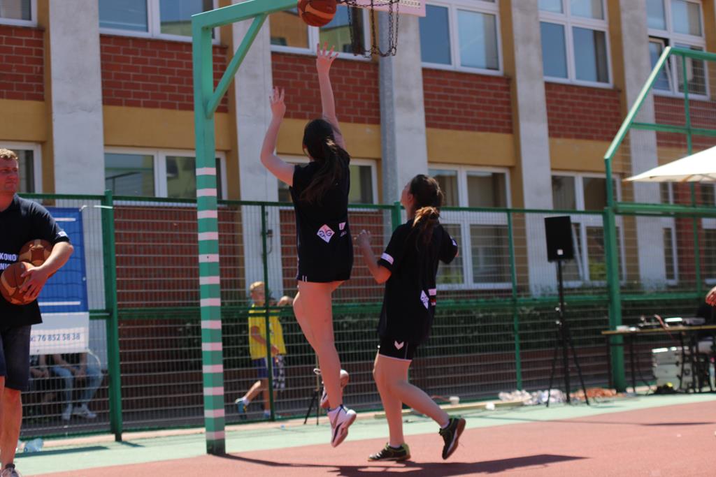 Turniej koszykarski Streetball 3x3 cz3