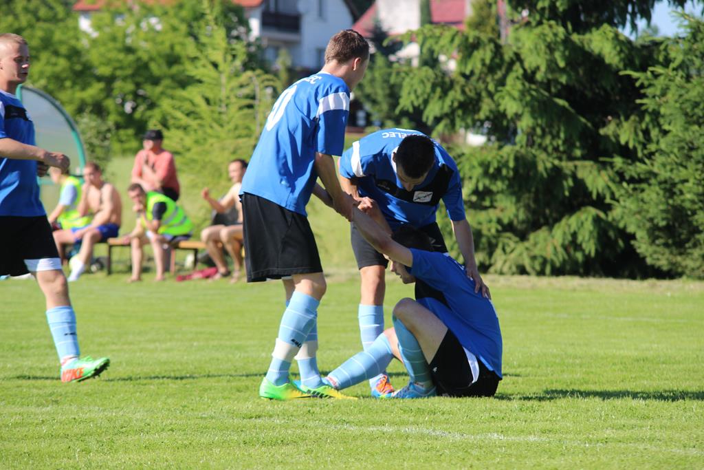 Klasa A: Albatros - Błękitni 0:5 (0:3)