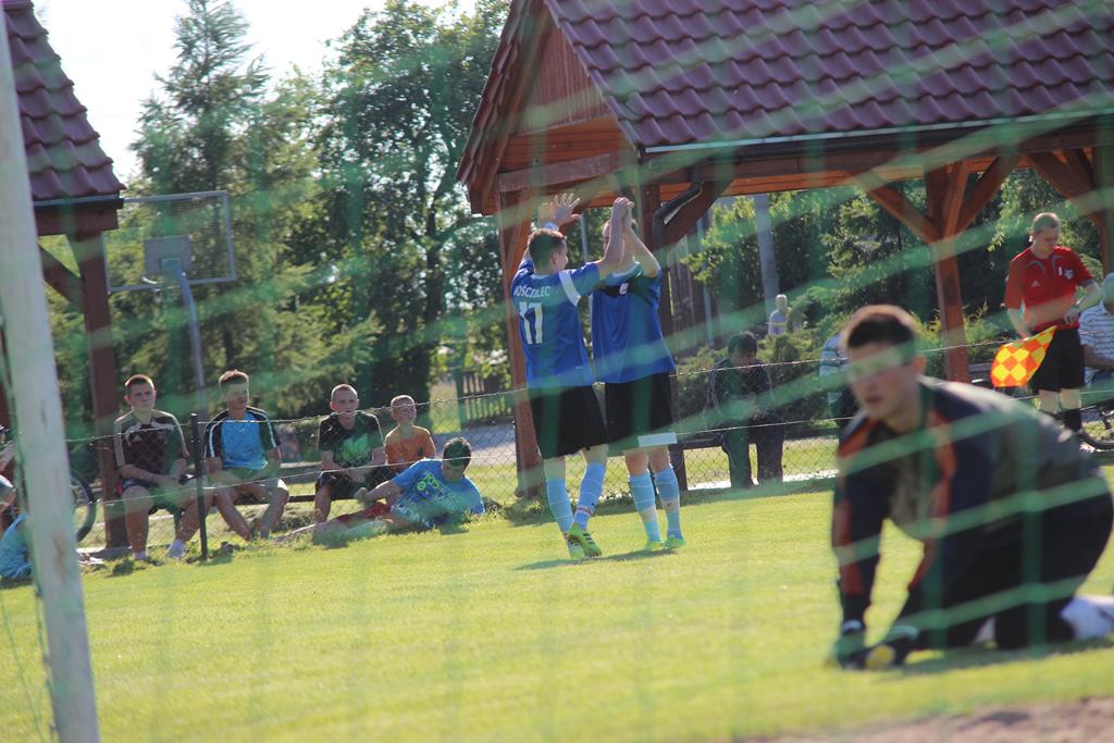 Klasa A: Albatros - Błękitni 0:5 (0:3)