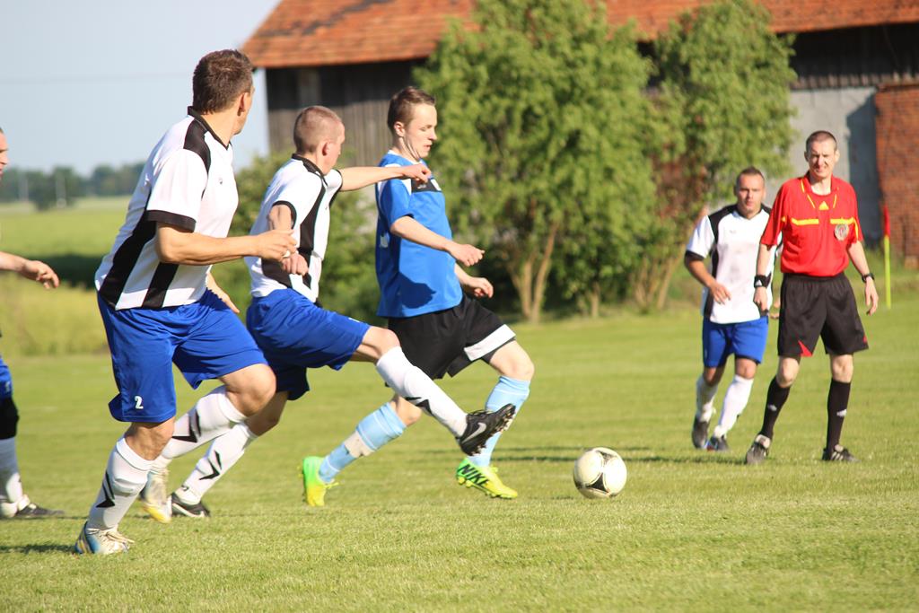 Klasa A: Albatros - Błękitni 0:5 (0:3)