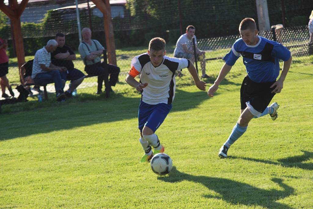 Klasa A: Albatros - Błękitni 0:5 (0:3)