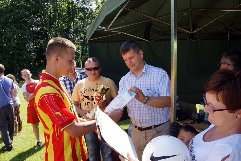 Roześmiane boisko w Kochlicach