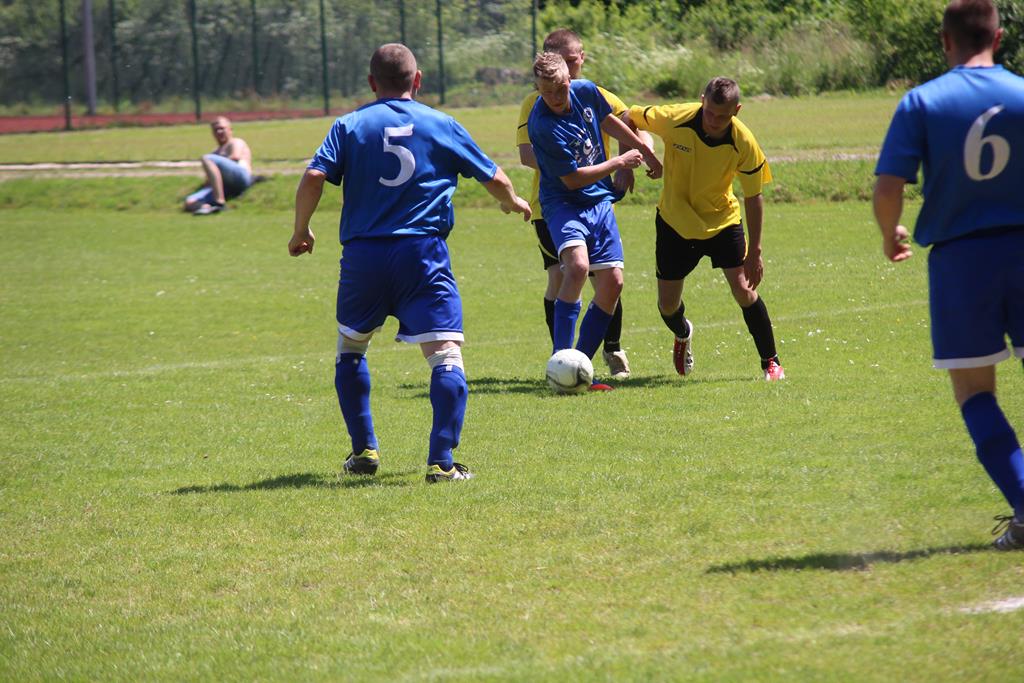 Klasa B: Kaczawa II - Korona 4:1 (2:1)