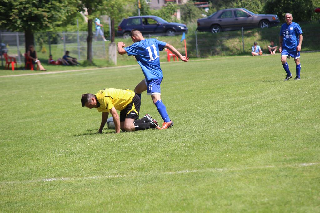 Klasa B: Kaczawa II - Korona 4:1 (2:1)