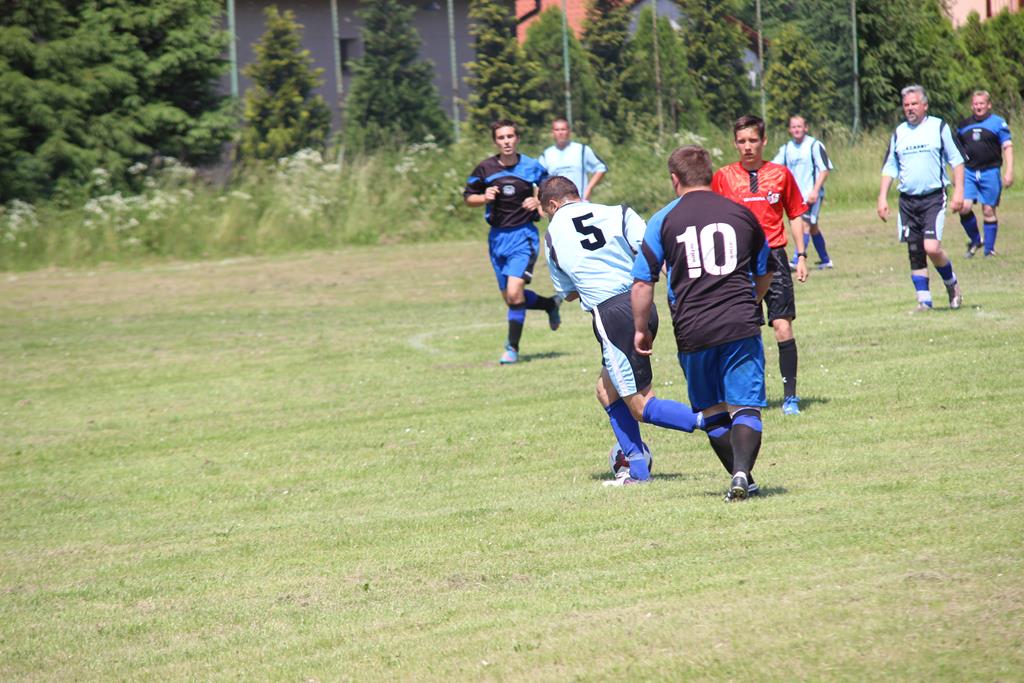 Klasa B: Czarni - Cicha Woda 7:3