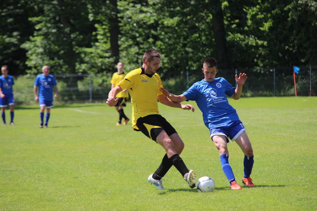 Klasa B: Kaczawa II - Korona 4:1 (2:1)