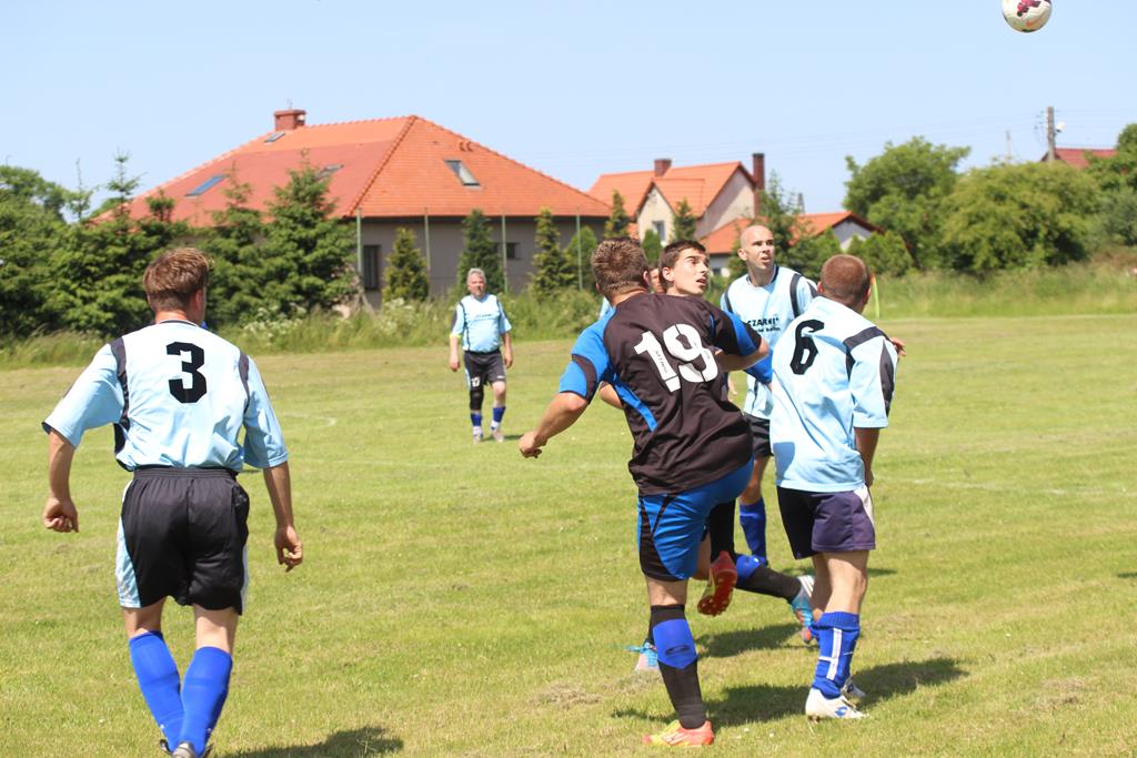 Klasa B: Czarni - Cicha Woda 7:3