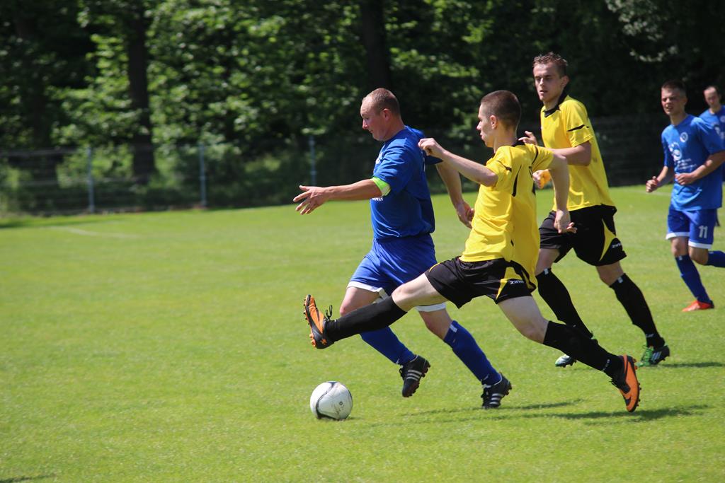 Klasa B: Kaczawa II - Korona 4:1 (2:1)