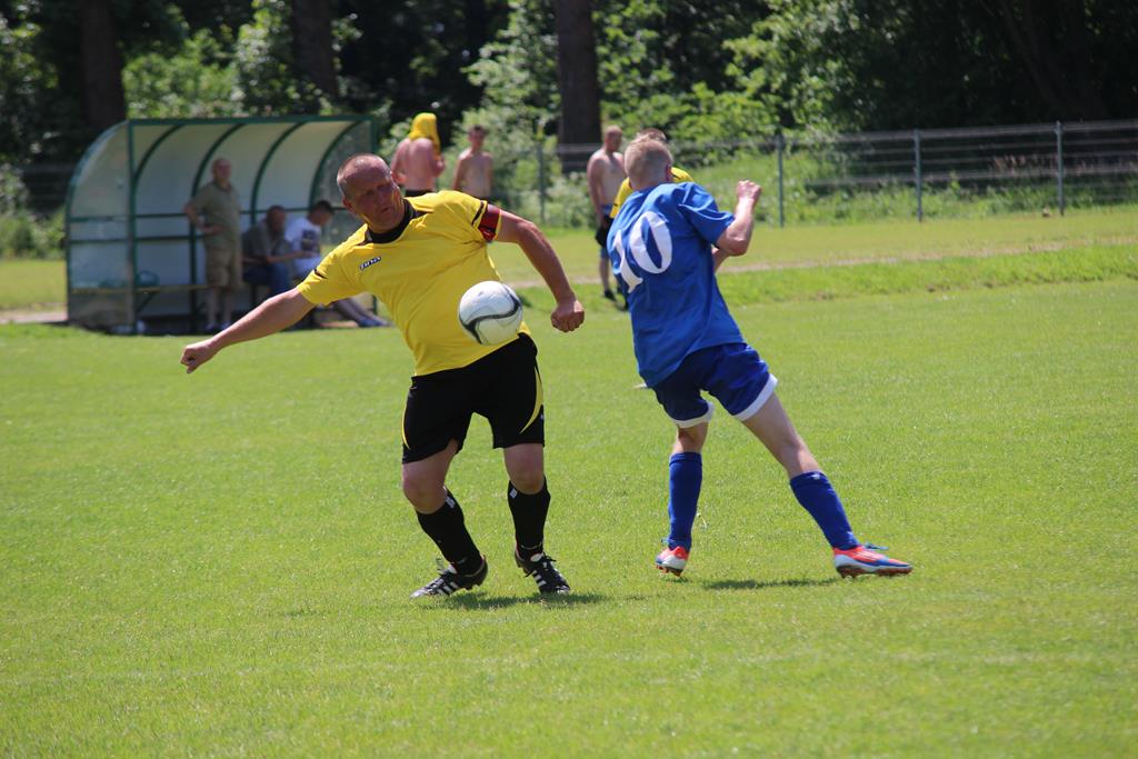 Klasa B: Kaczawa II - Korona 4:1 (2:1)