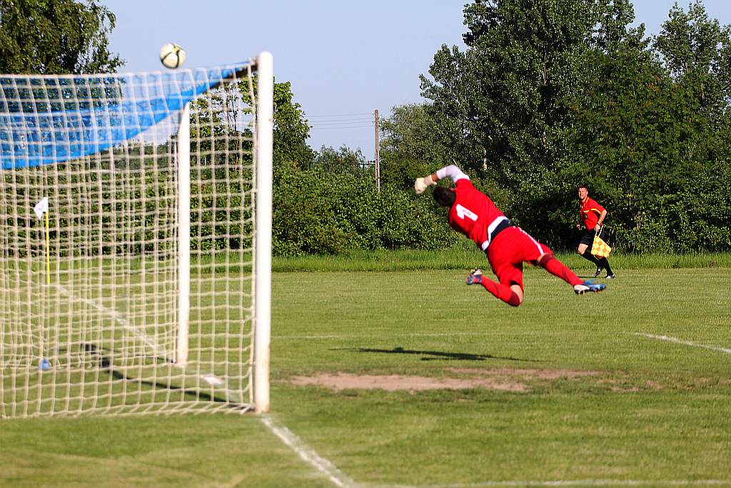 Okręgówka: Mewa - Iskra 2:5