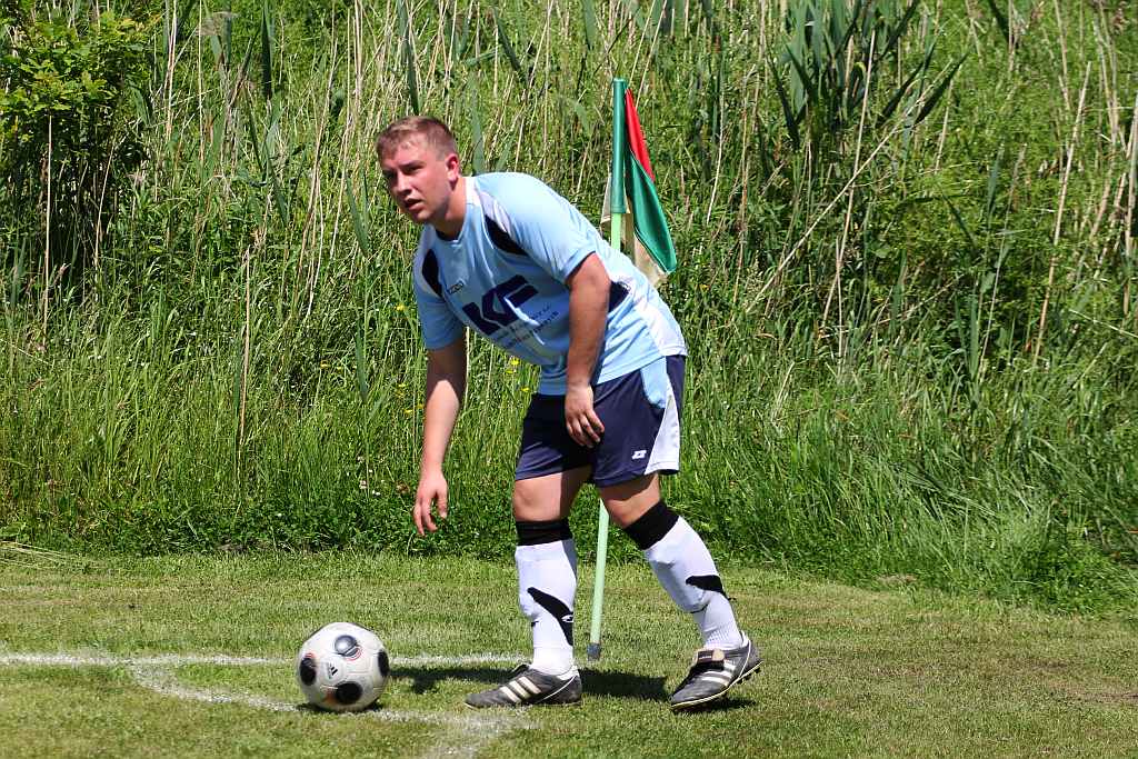 Klasa B: Victoria - Błękitni 1:13