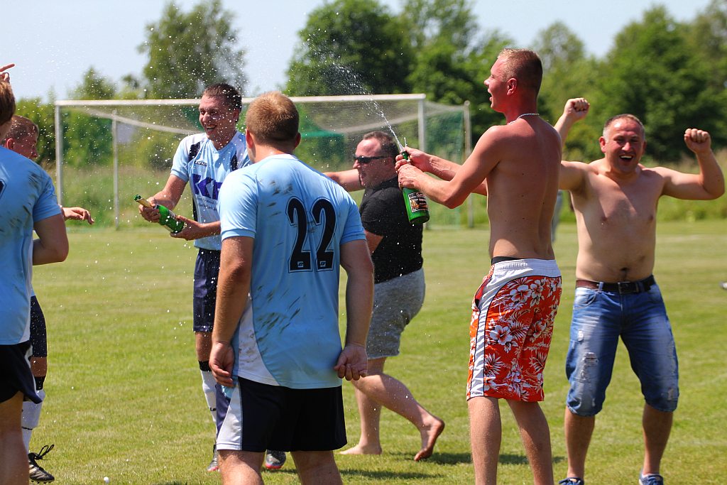 Klasa B: Victoria - Błękitni 1:13