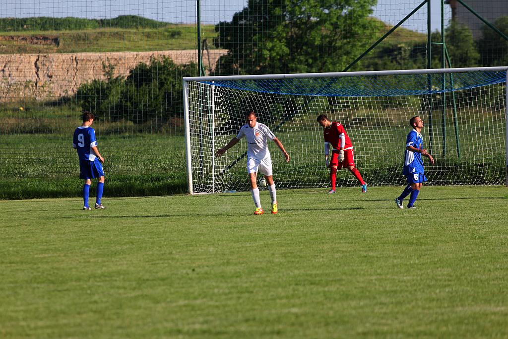 Okręgówka: Mewa - Iskra 2:5