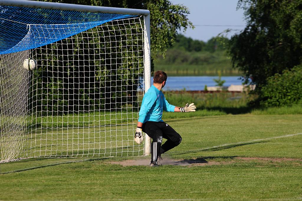 Okręgówka: Mewa - Iskra 2:5