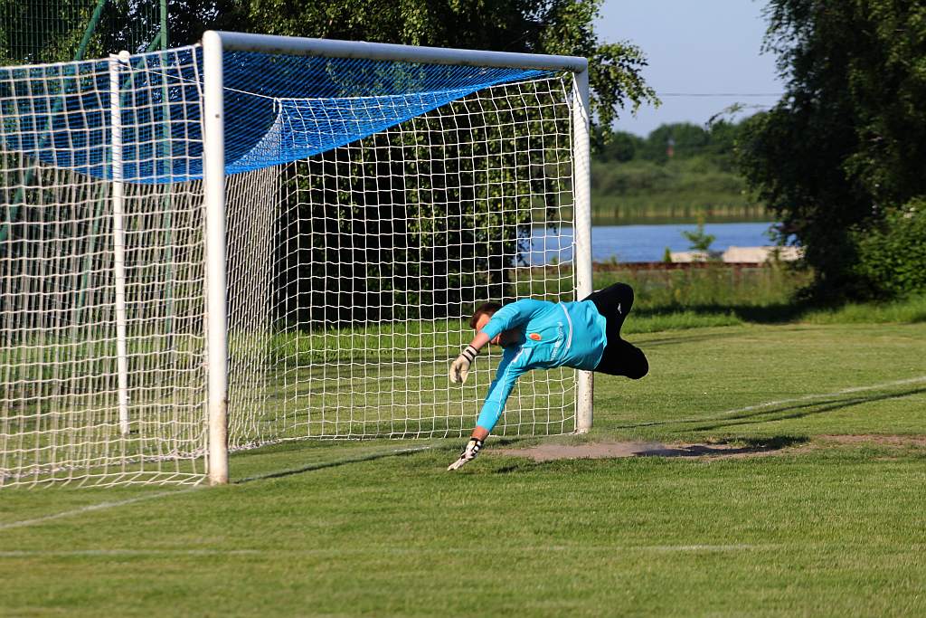 Okręgówka: Mewa - Iskra 2:5