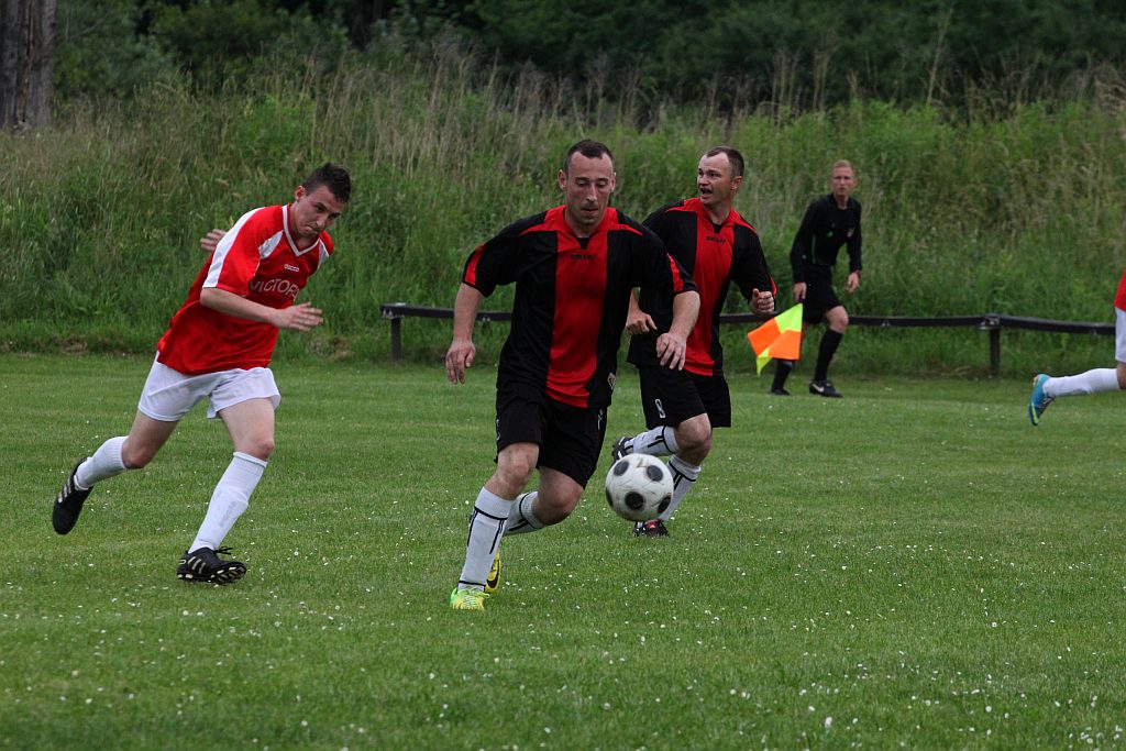 Klasa B: Victoria - Platan 3:5