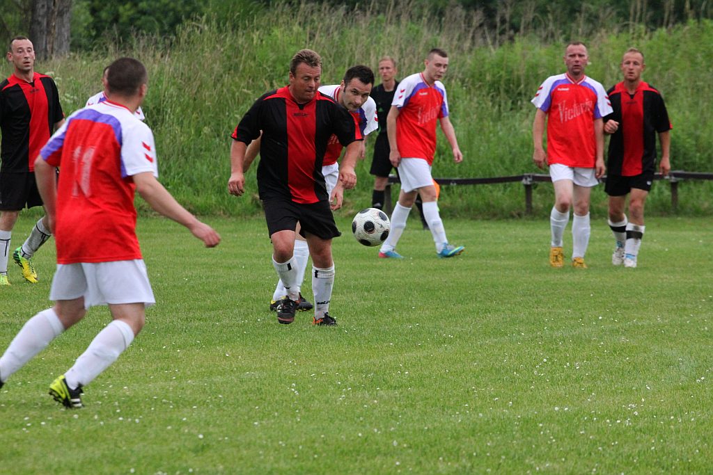Klasa B: Victoria - Platan 3:5