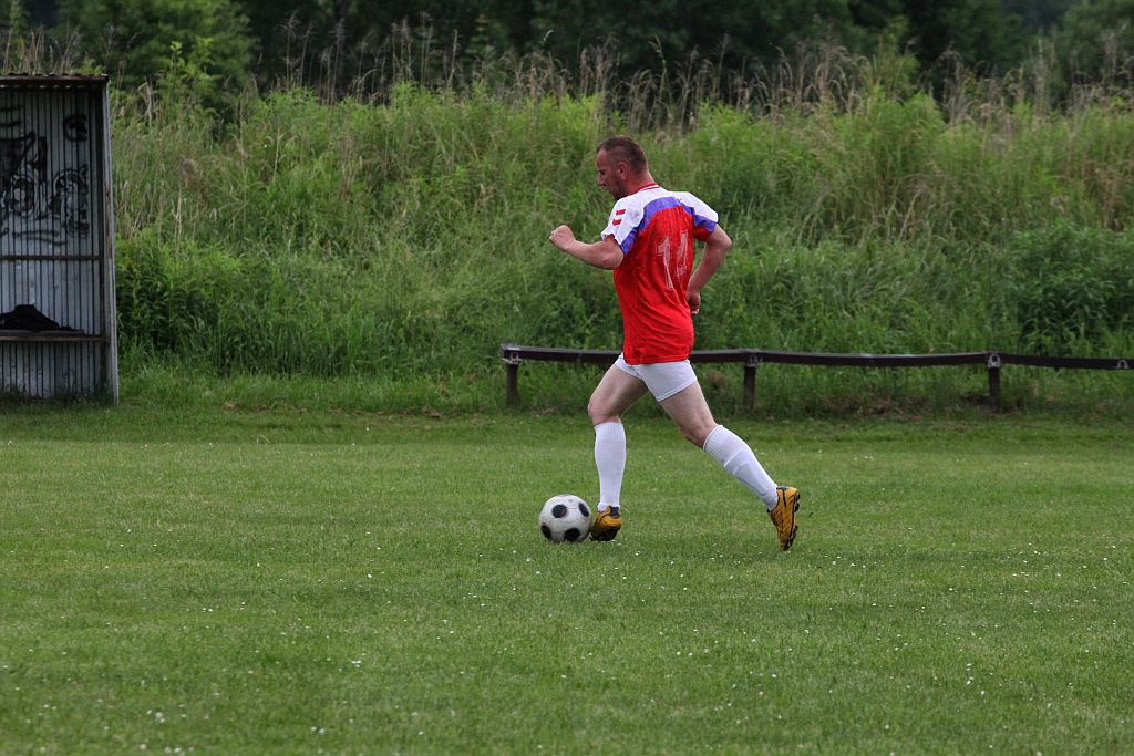 Klasa B: Victoria - Platan 3:5