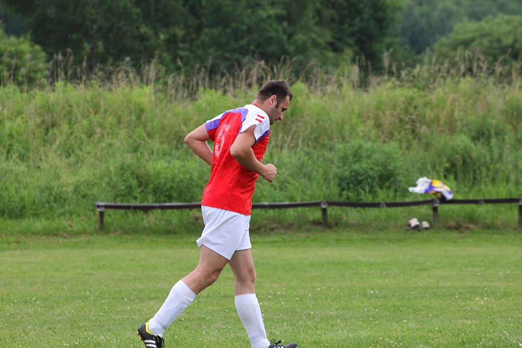 Klasa B: Victoria - Platan 3:5