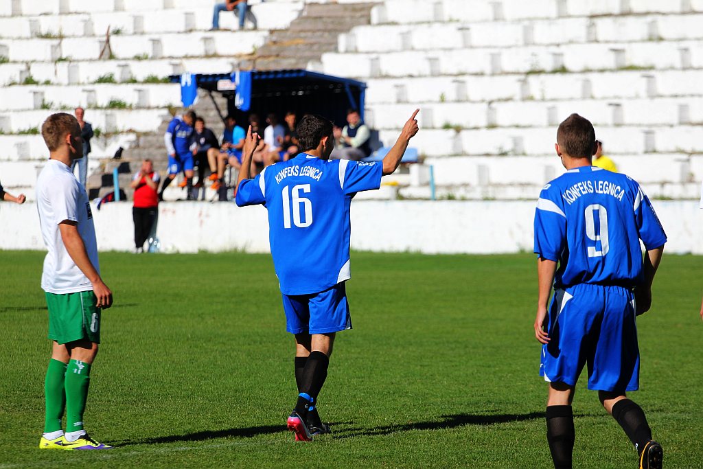 Okręgówka: Konfeks - Arkon 4:2