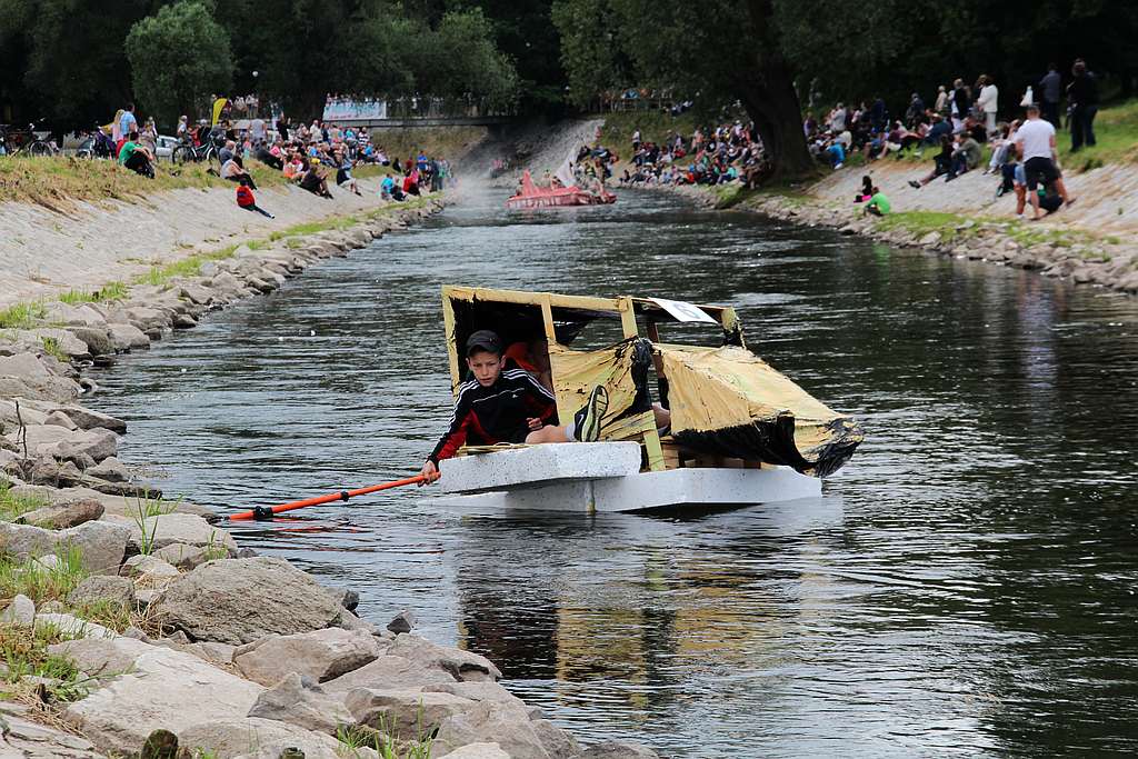XVI legnicki Spływ Samoróbek