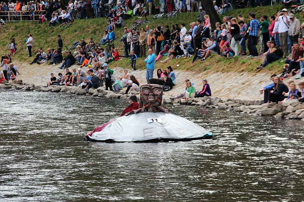 XVI legnicki Spływ Samoróbek