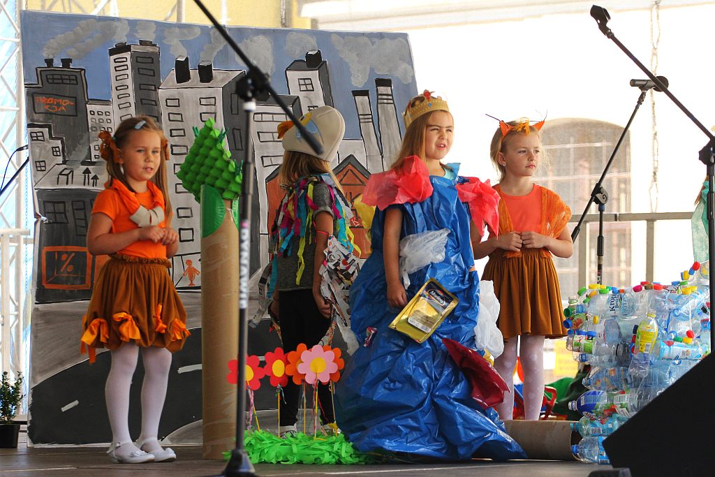Folk Day Dzień Ekobiblioteki