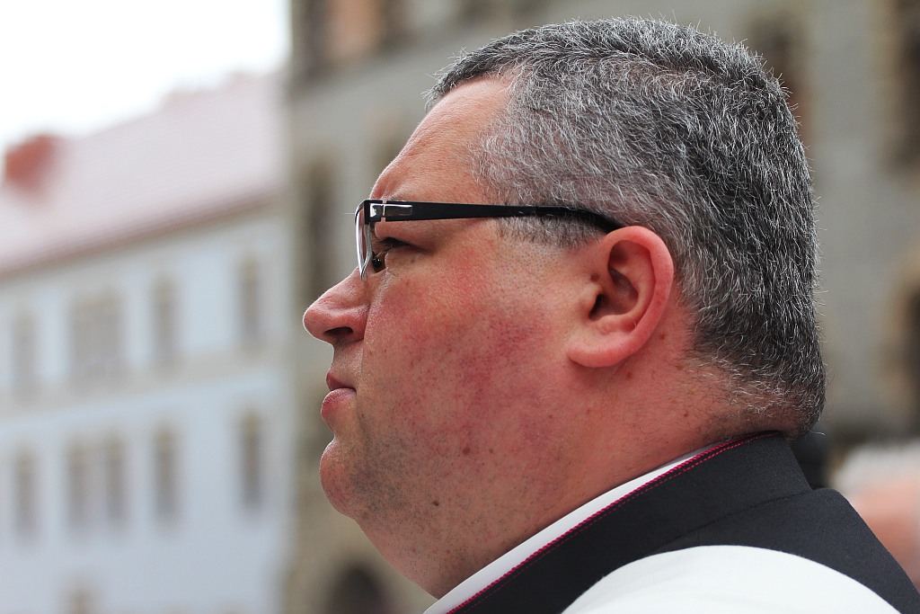 Msza i procesja z watykańskimi dostojnikami cz1
