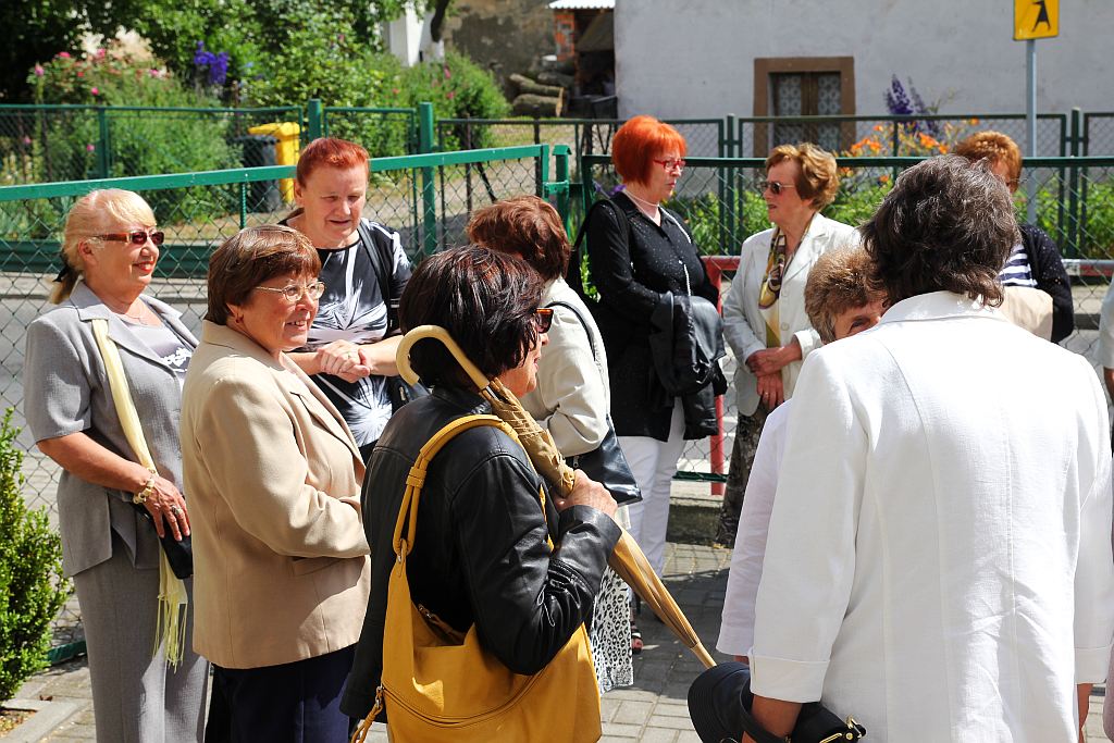 Po 50 latach wrócili do szkoły