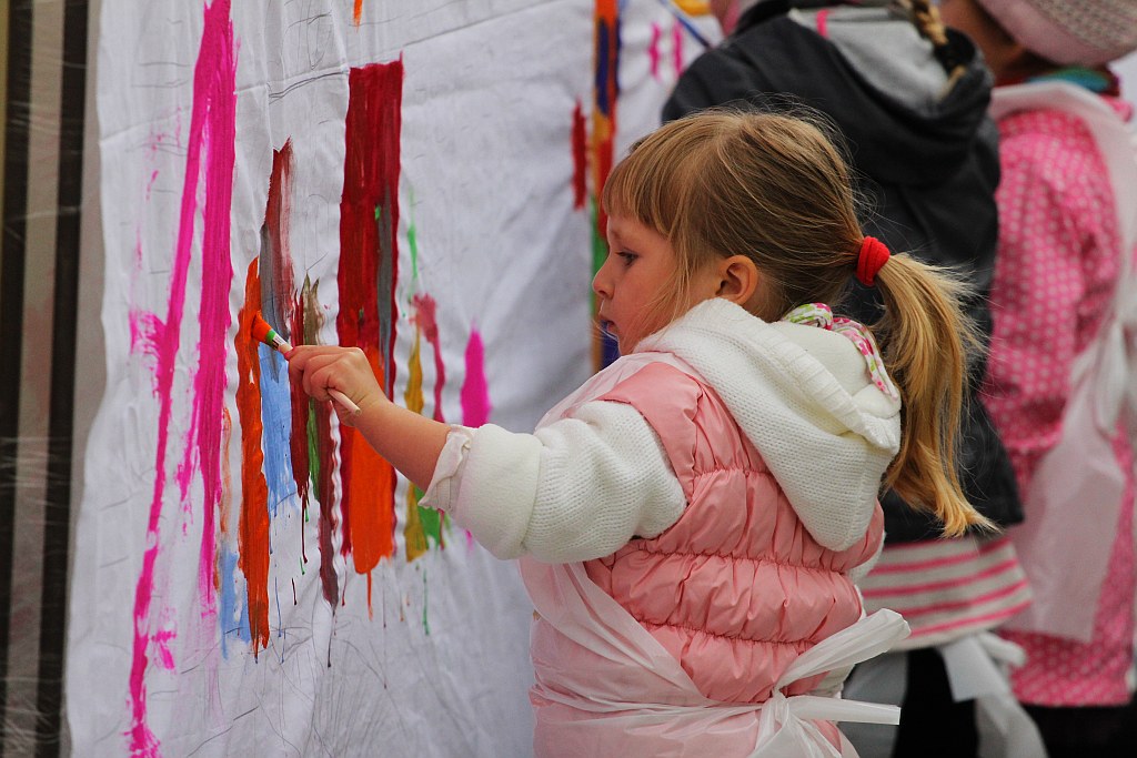 Warsztaty malarskie i Bazar kultury
