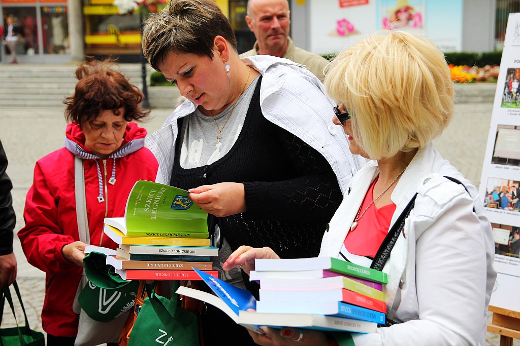 Warsztaty malarskie i Bazar kultury