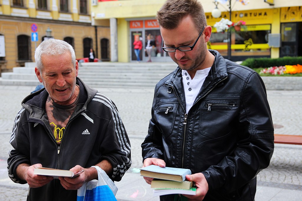 Warsztaty malarskie i Bazar kultury