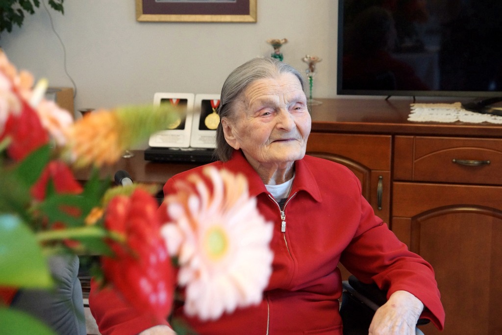 Ma sto lat i recytuje Mickiewicza