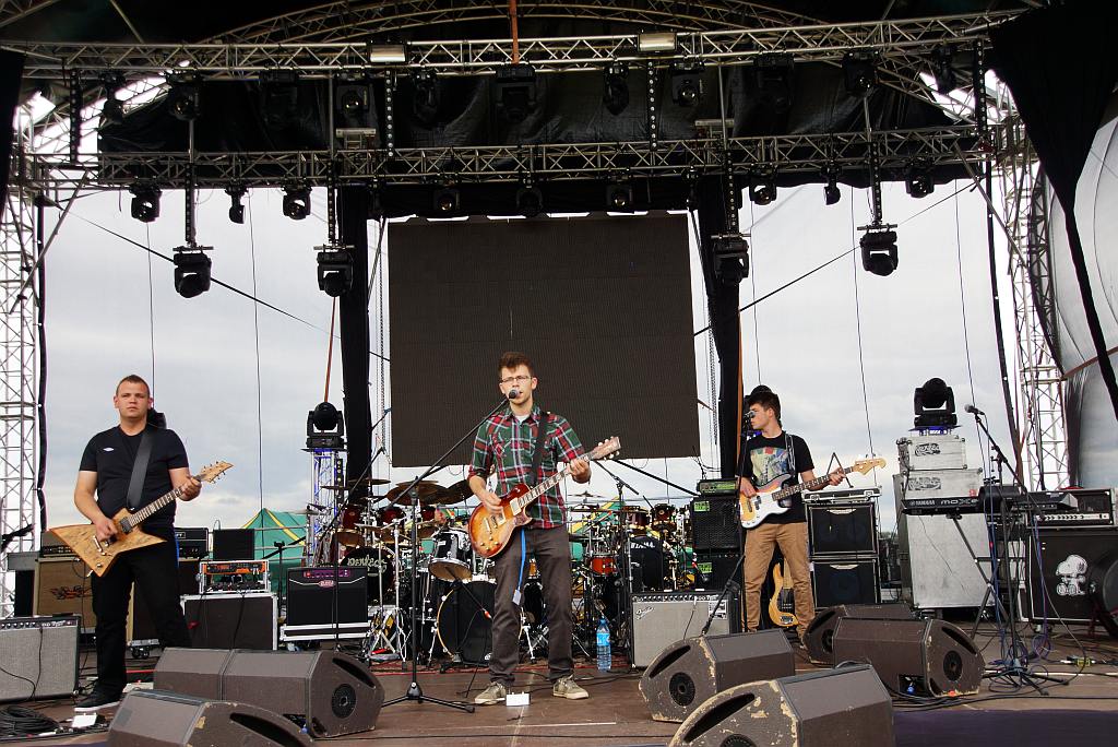 Struktura i Photony na początek końca