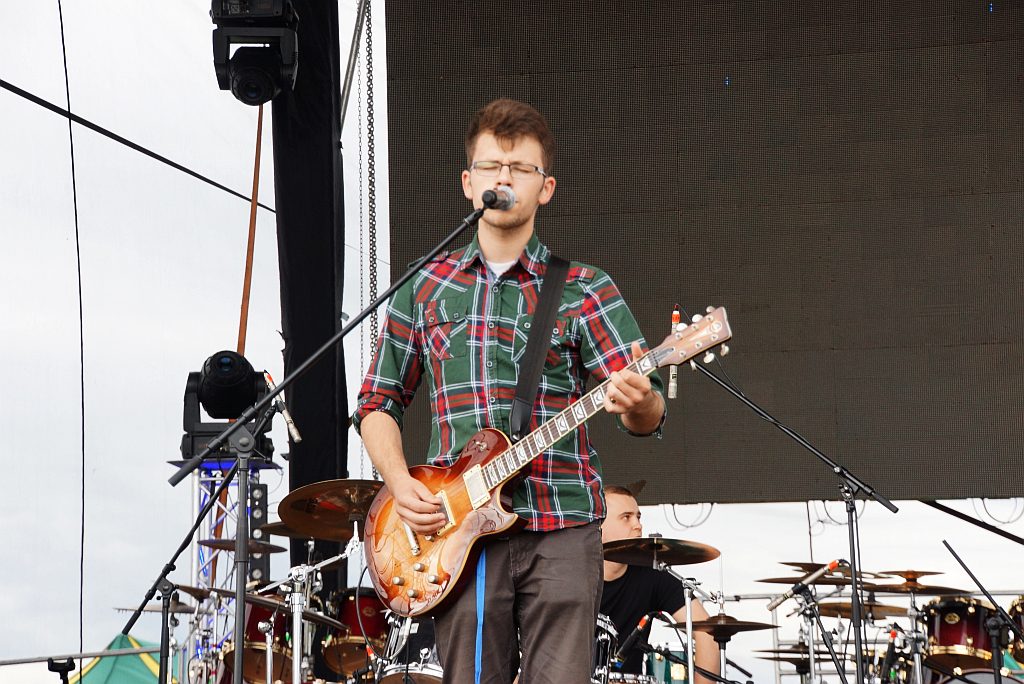 Struktura i Photony na początek końca