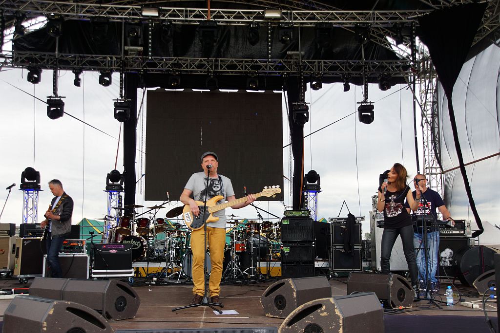 Struktura i Photony na początek końca