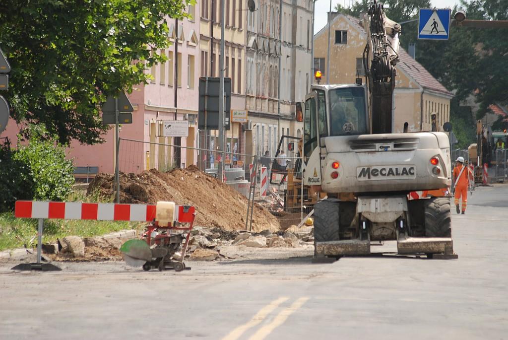 Remont skrzyżowania ulic Jaworzyńskiej i Grabskiego