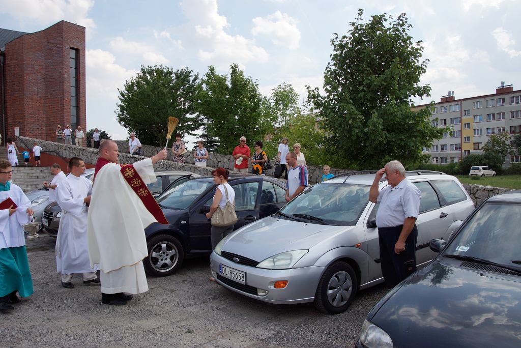 Poświęcili auta w parafii na Koperniku