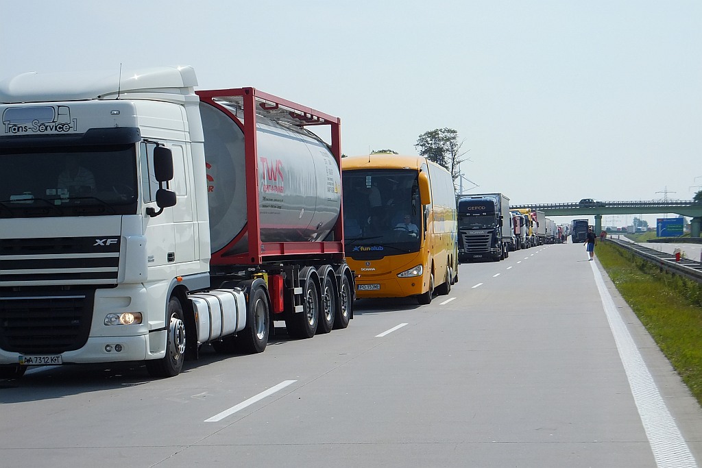 Wypadek na A4. Są gigantyczne korki!