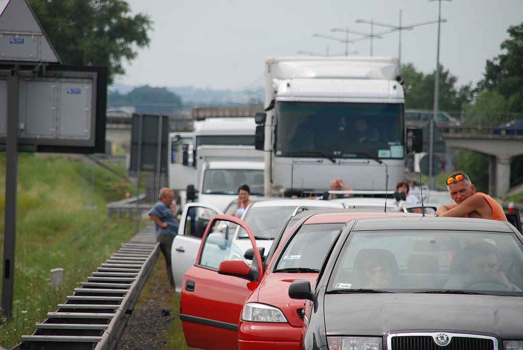 Znów wypadek na A4. Pięć osób rannych