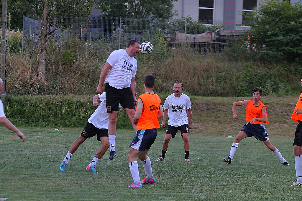 Sparing: Błękitni - Ikar 4:3 (1:0)