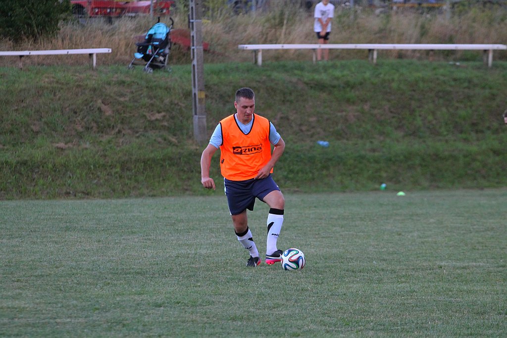 Sparing: Błękitni - Ikar 4:3 (1:0)