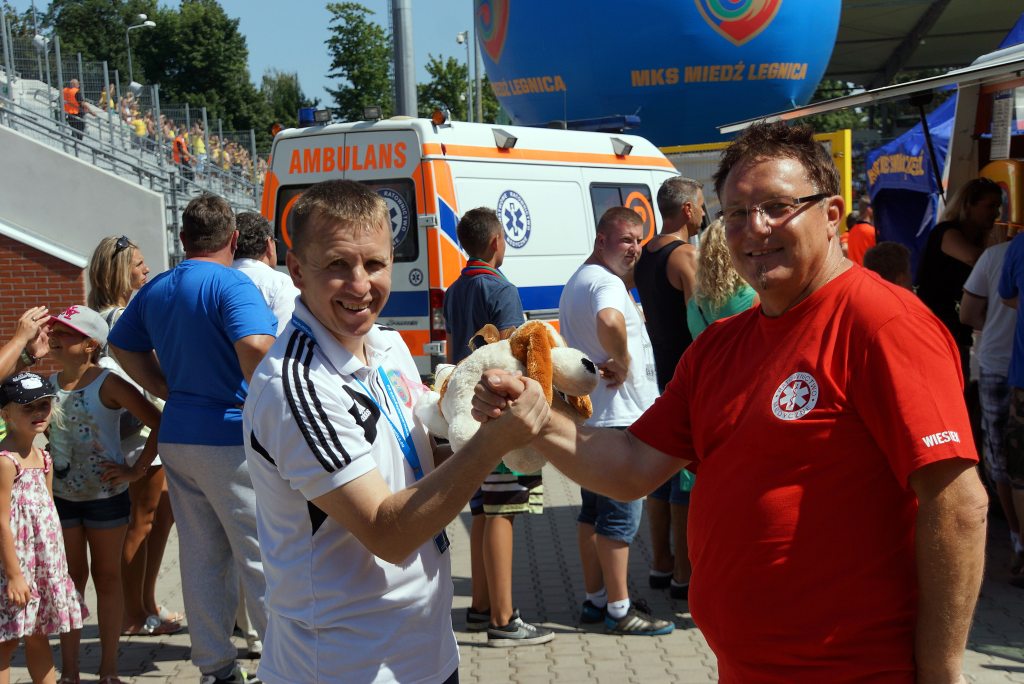 Pokaz ratownictwa na Stadionie im.Orła Białego