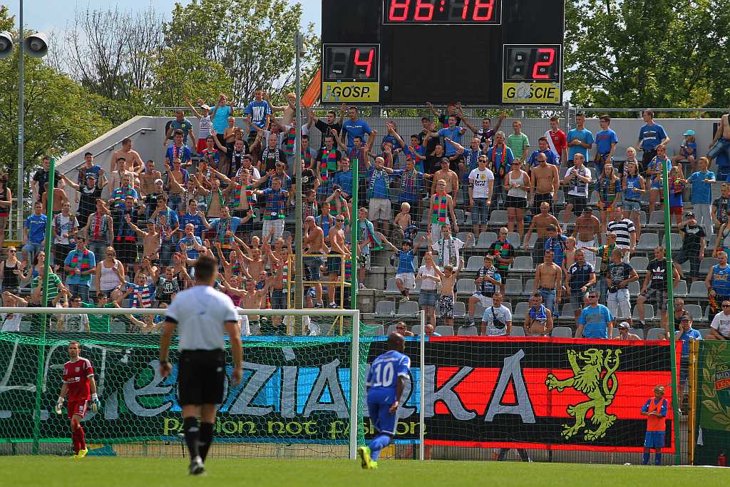 Miedź z klasą, golami i kompletem punktów